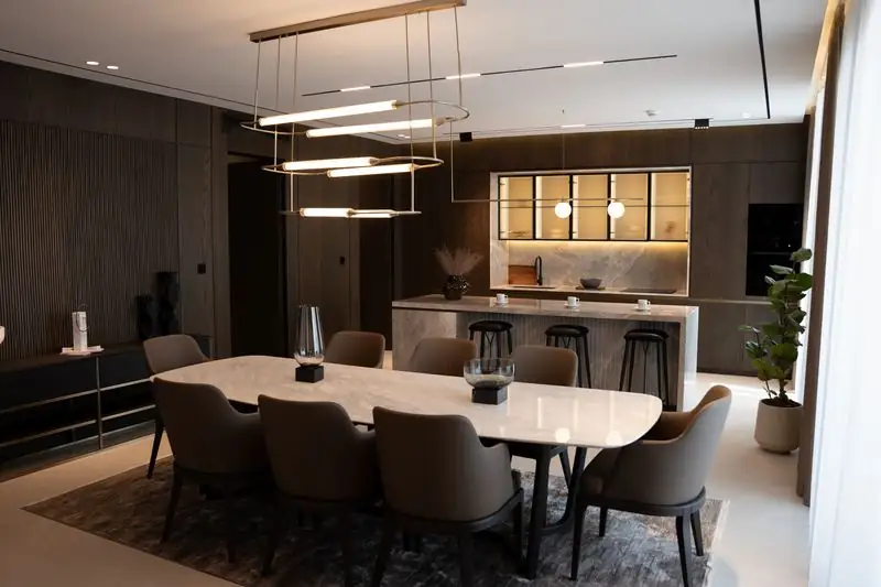Modern open-plan dining room and kitchen